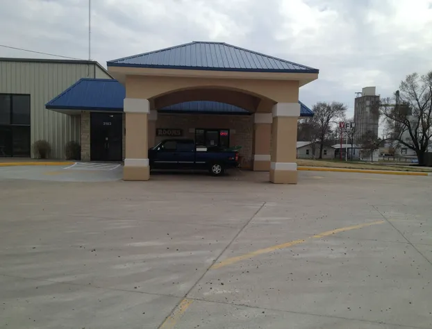 Knights Inn & Suites Emporia hotel detail image 1