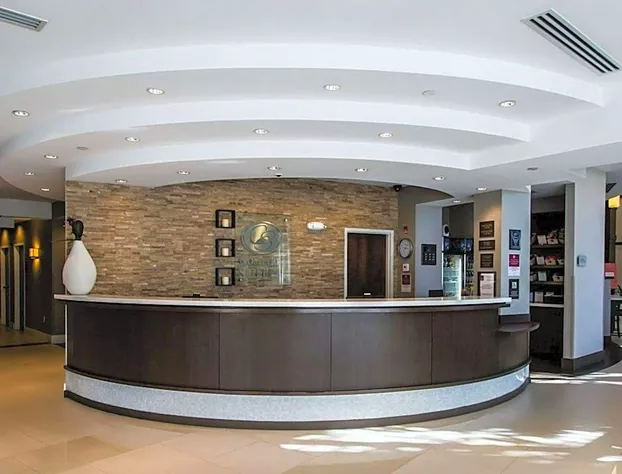 Comfort Suites Miami Airport North hotel detail image 3