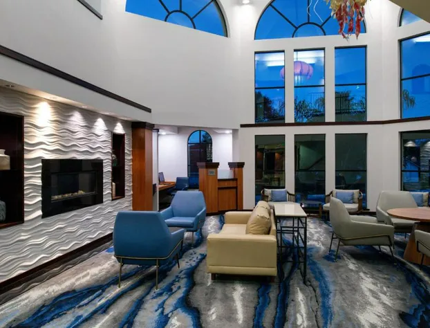 Fairfield Inn & Suites Santa Cruz - Capitola hotel detail image 2