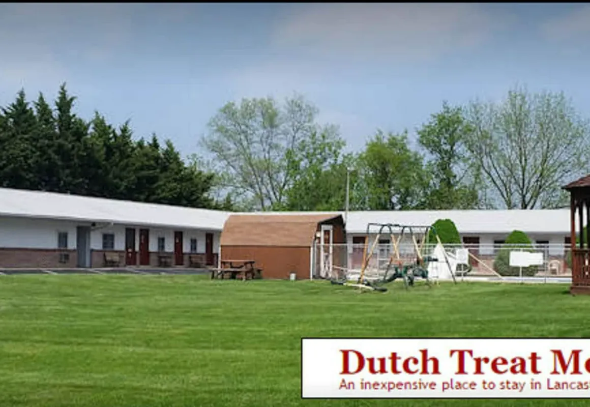 Dutch Treat Motel hotel hero