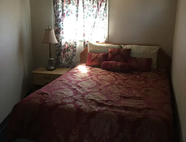 Beachfront White Sands hotel detail image 3