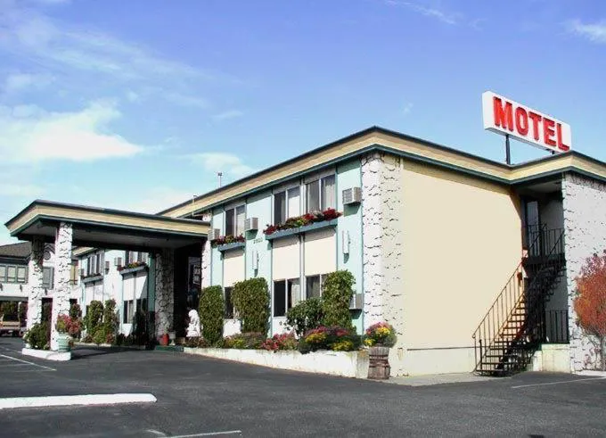 Acorn Motor Inn hotel hero