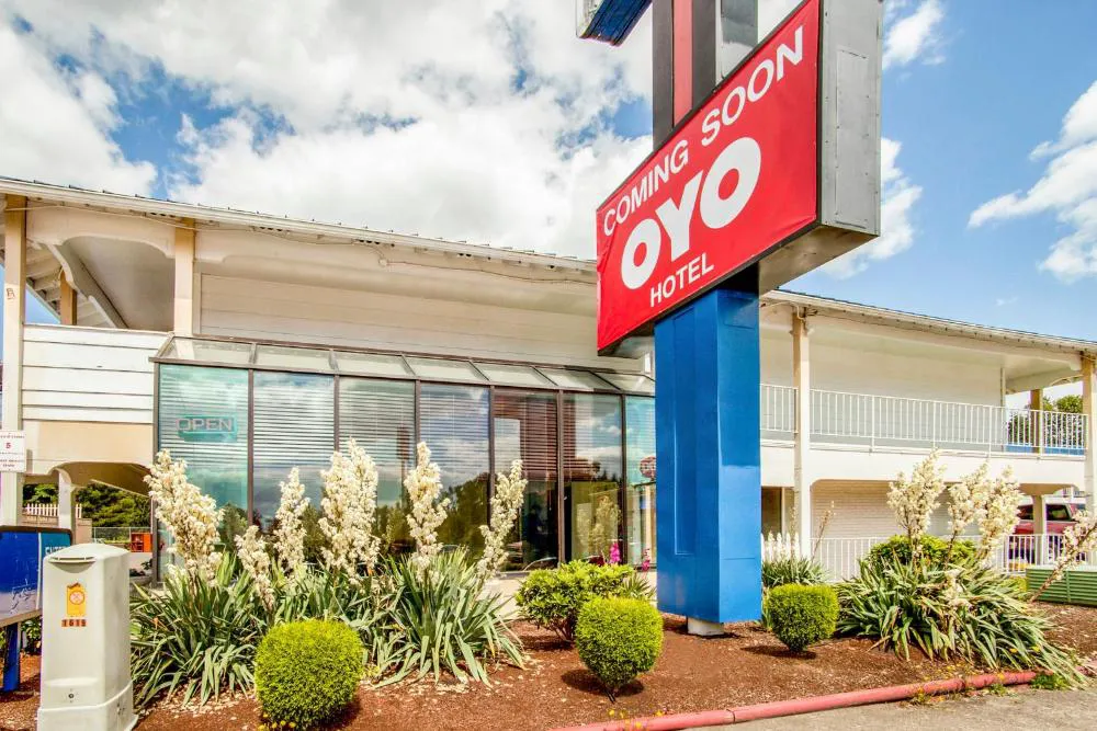 OYO Hotel Centralia - 2 mi from Providence Centralia Hospital hotel hero