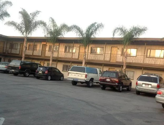 Bayshore Inn Motel hotel detail image 3