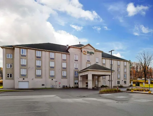 Quality Inn Orleans hotel detail image 3