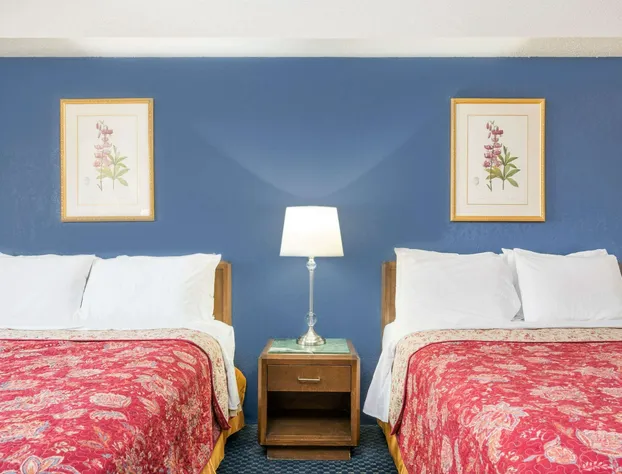 Knights Inn Litchfield hotel detail image 4