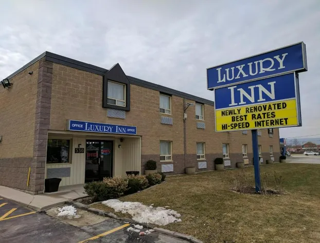 Luxury Inn hotel detail image 1