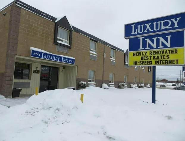 Luxury Inn hotel detail image 3