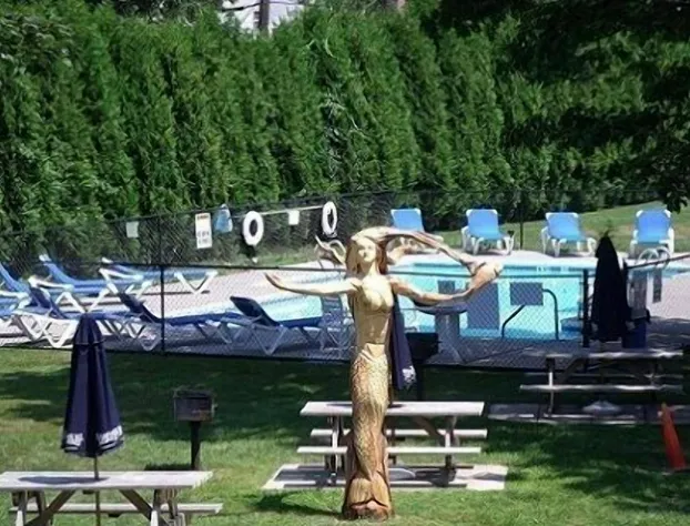 The Blue Inn At North Fork hotel detail image 2