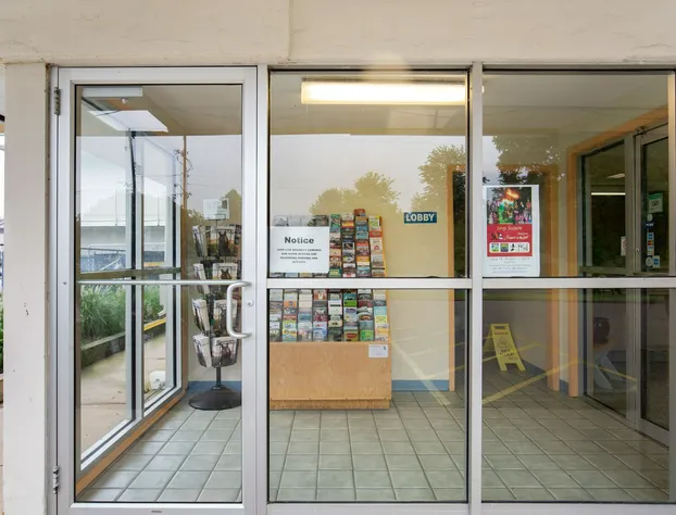 Days Inn by Wyndham New Philadelphia hotel detail image 3