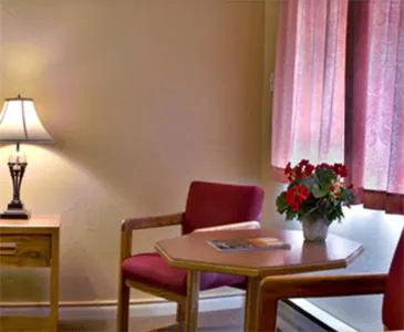 Oregon Trail Inn hotel detail image 1