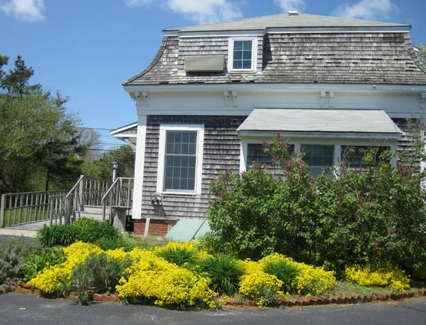 The Chatham Motel hotel detail image 3