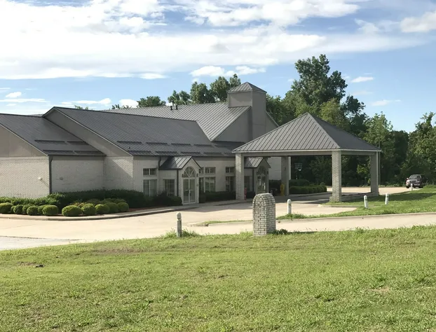 Days Inn by Wyndham Grove hotel detail image 1