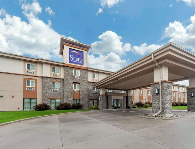 Sleep Inn & Suites Grand Forks Near Alerus Center hotel detail image 1