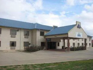 Days Inn & Suites by Wyndham Conroe North hotel detail image 2