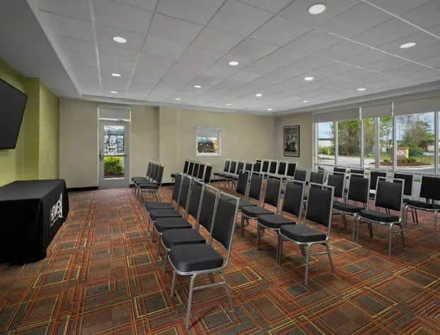 Home2 Suites by Hilton Jacksonville, NC hotel detail image 4