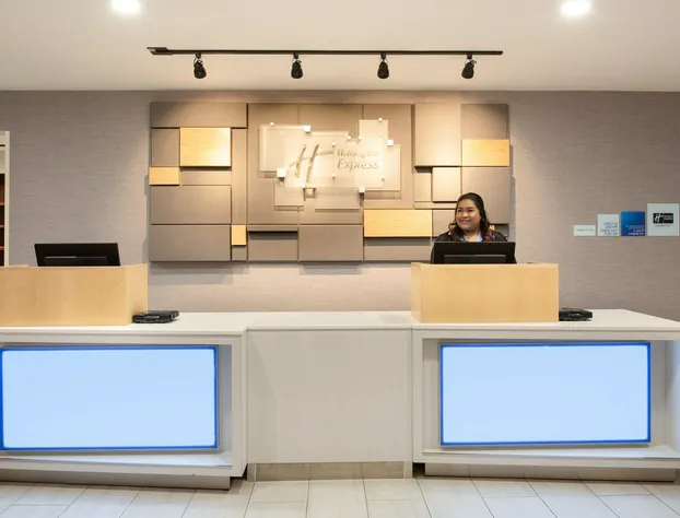 Holiday Inn Express & Suites Lincoln City by IHG hotel detail image 4