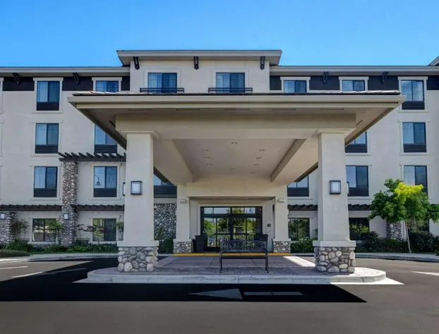 Hampton Inn & Suites San Luis Obispo hotel detail image 3