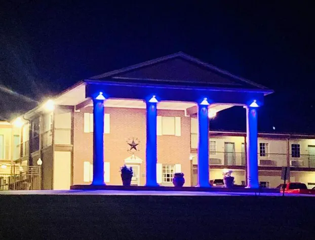 Weston Inn & Suites hotel detail image 3