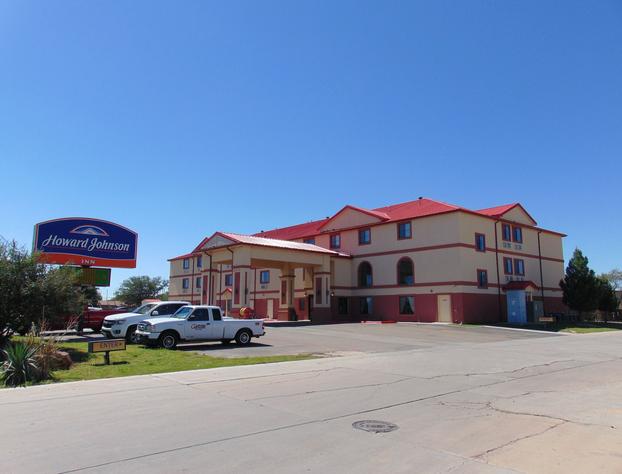 Howard Johnson by Wyndham Lubbock TX hotel detail image 1