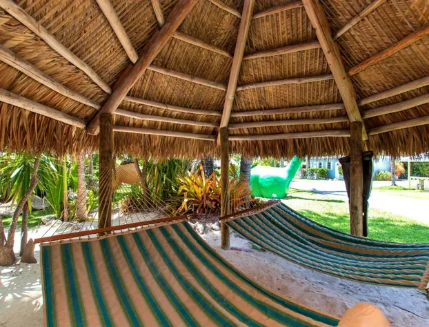 Sunset Cove Beach Resort hotel detail image 2