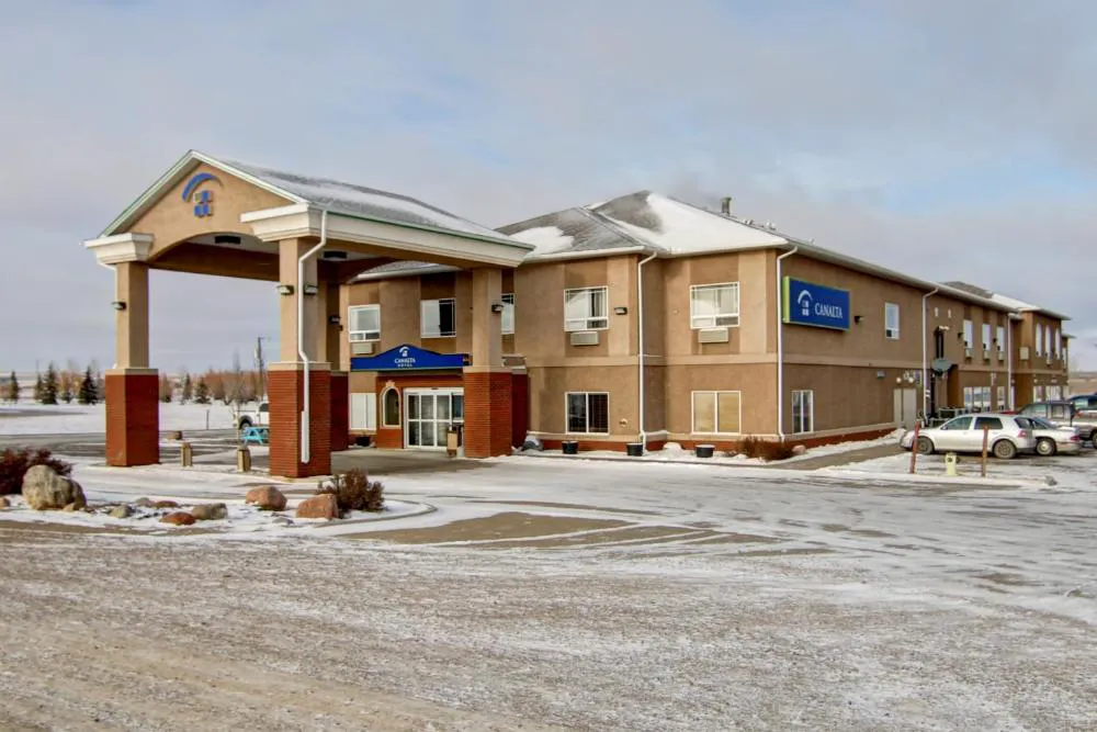 Oyen Canalta hotel hero