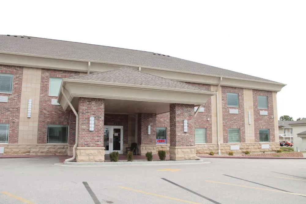 Bell's Extended Stay and Suites hotel hero