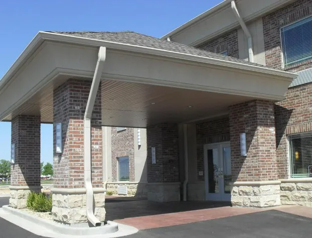 Bell's Extended Stay and Suites hotel detail image 1