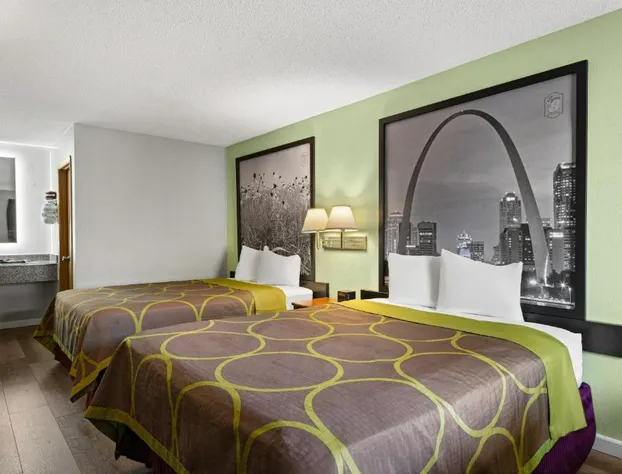 Super 8 by Wyndham Branson / Shepherd of the Hills Exwy hotel detail image 3