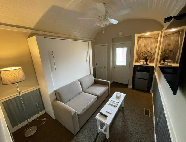 Red Caboose Motel hotel detail image 3