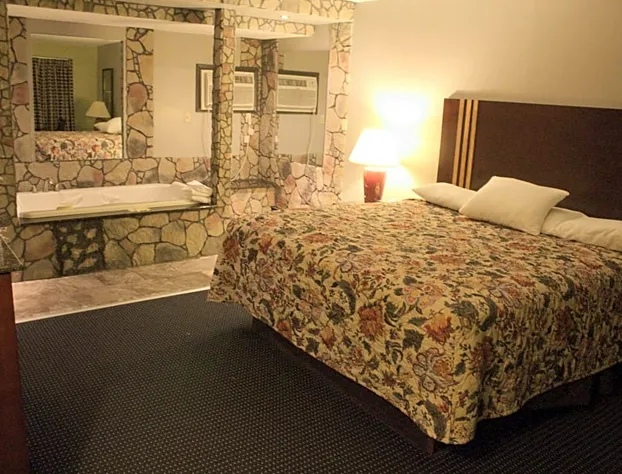 American Inn & Suites hotel detail image 3