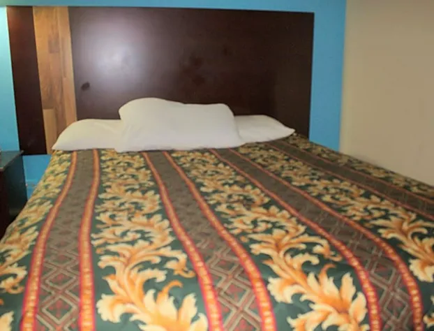 American Inn & Suites hotel detail image 4