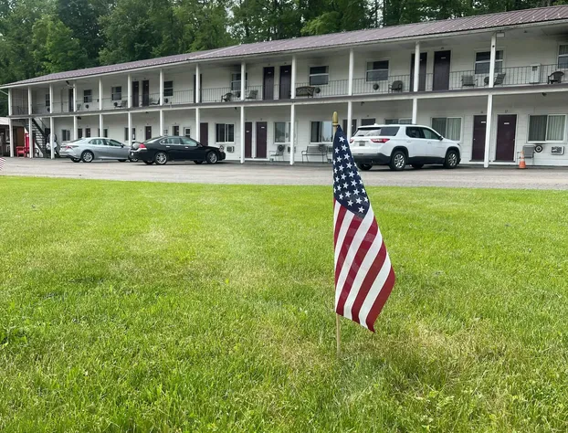 Budget Lodge Warren hotel detail image 2