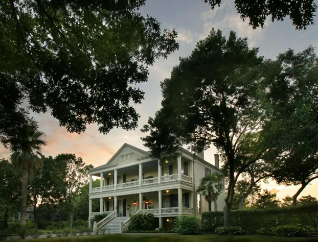 Noble Inns hotel detail image 2