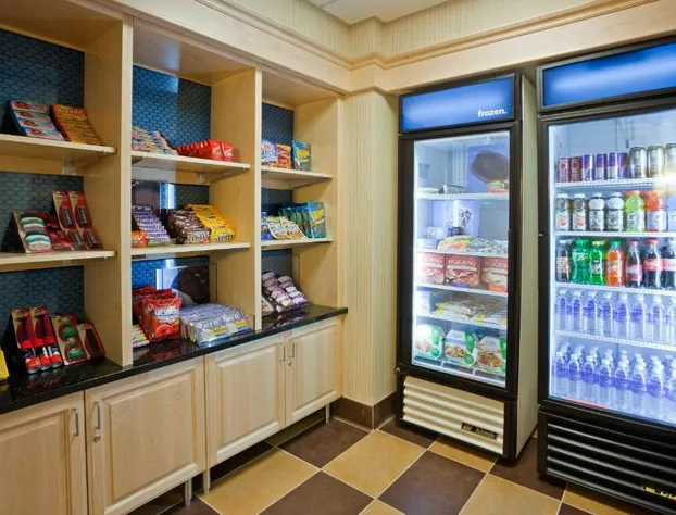 Hampton Inn & Suites Minot Airport hotel detail image 2