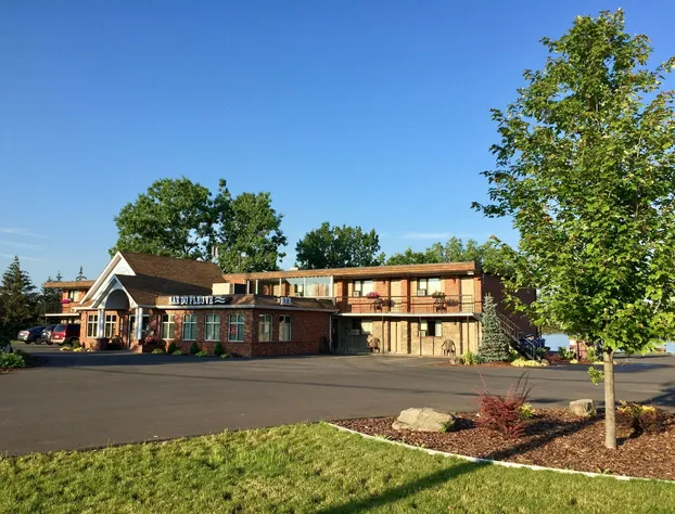 Motel et Appartements du Fleuve hotel detail image 1