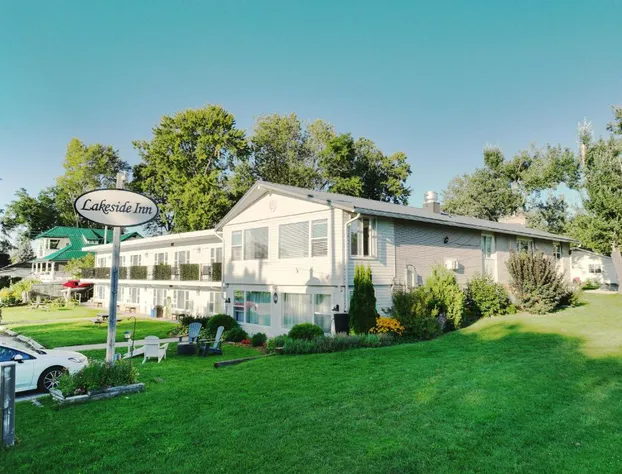 Lakeside Inn hotel detail image 2