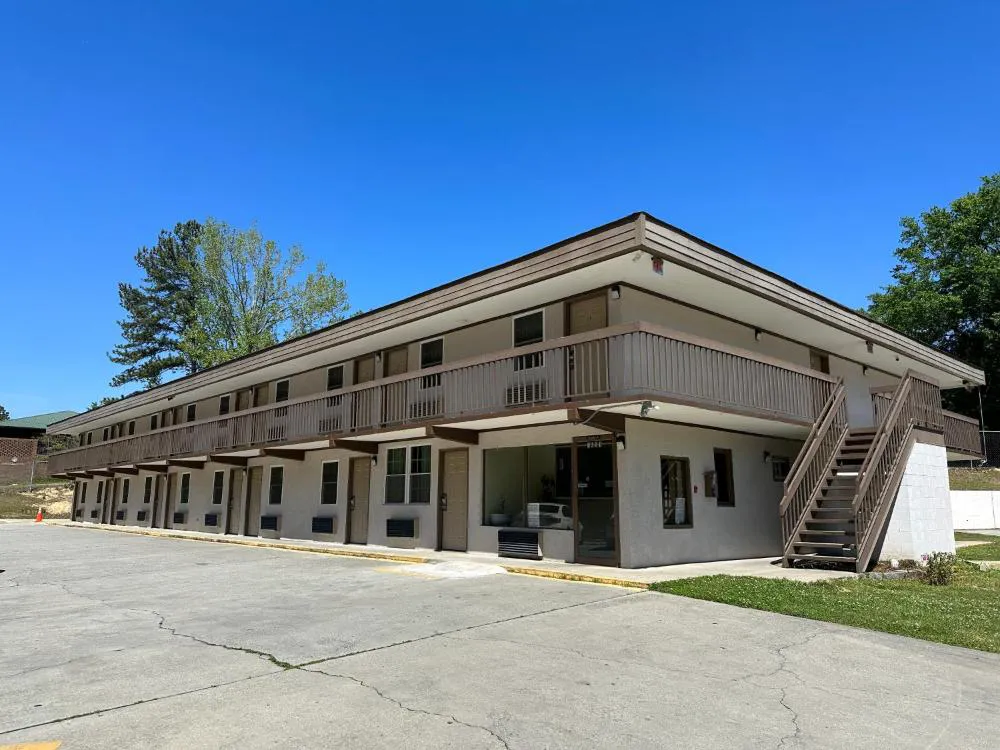 Budget Inn Express hotel hero