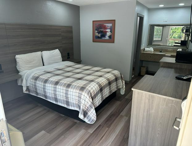 Budget Inn Express hotel detail image 3