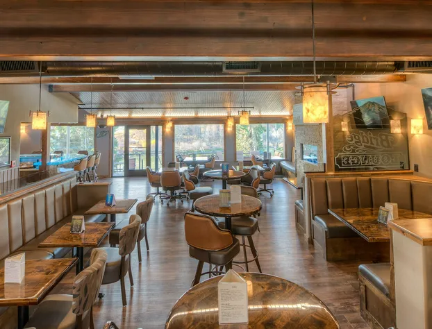 Kenai River Lodge hotel detail image 2