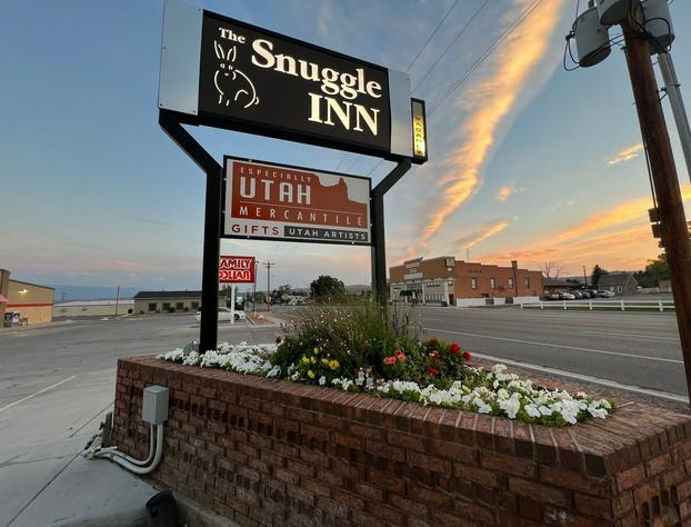 The Snuggle Inn hotel detail image 3