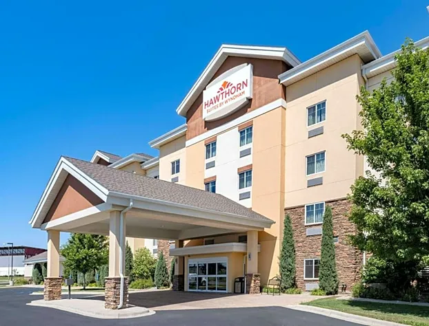 Hawthorn Suites by Wyndham Williston hotel detail image 1