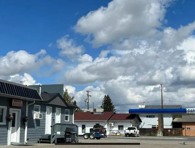 West Castle Motel hotel detail image 2