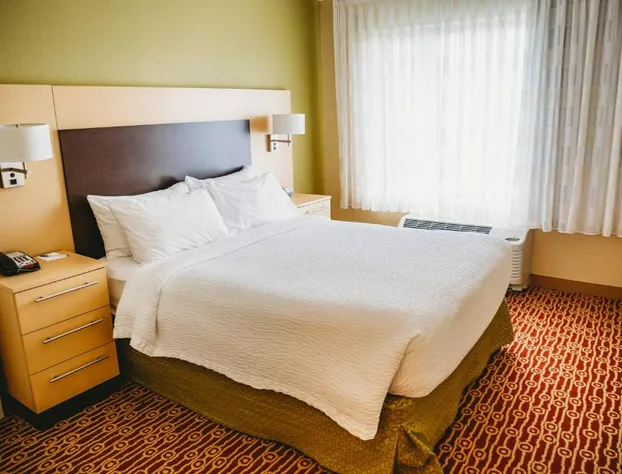 TownePlace Suites by Marriott Aberdeen hotel detail image 3