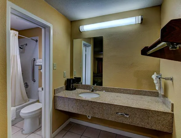 Kingsway Inn Corsicana hotel detail image 3