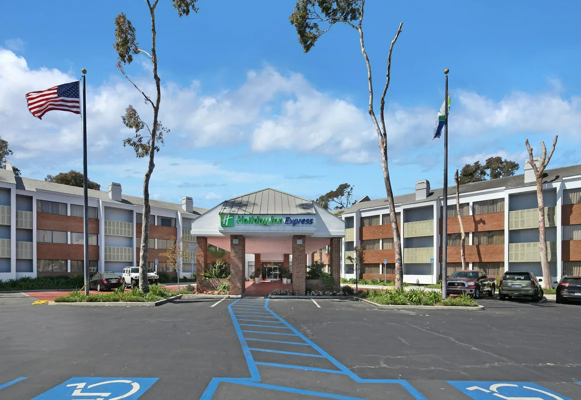 Holiday Inn Express Port Hueneme by IHG hotel hero
