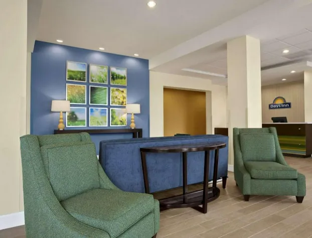 Spark by Hilton Victoria hotel detail image 3