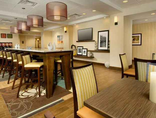 Hampton Inn Uvalde hotel detail image 2