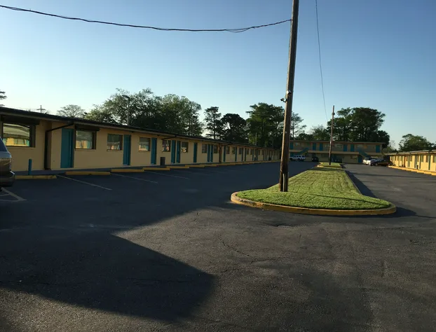 New Orleans Inn hotel detail image 2