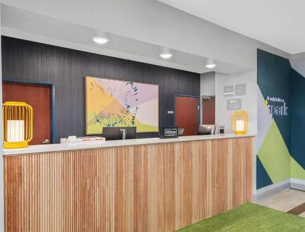 Spark by Hilton Minot hotel detail image 2